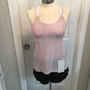 Lululemon NWT size 6 tank Run for Gold Tank